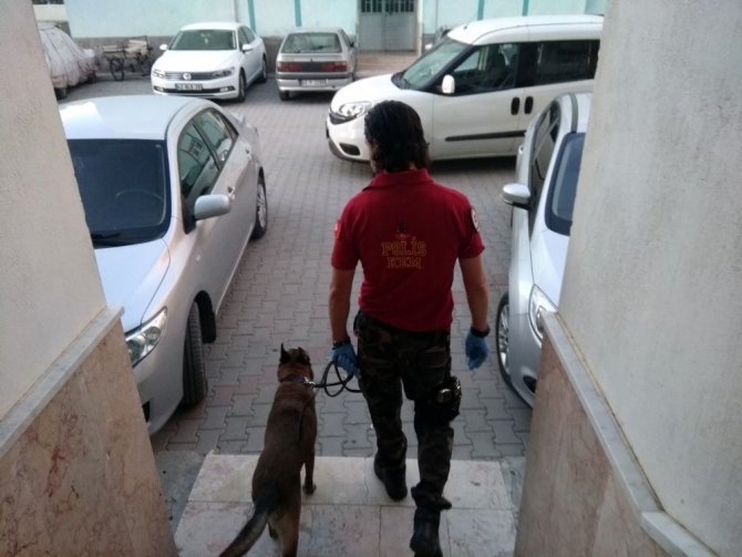 Beyşehir’de uyuşturucu operasyonu: 8 gözaltı