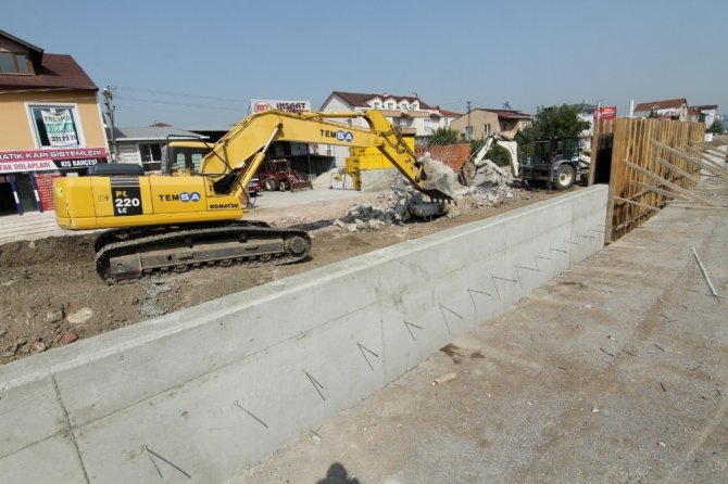 Köseköy Kavşağı yapım çalışmaları hız kesmeden devam ediyor