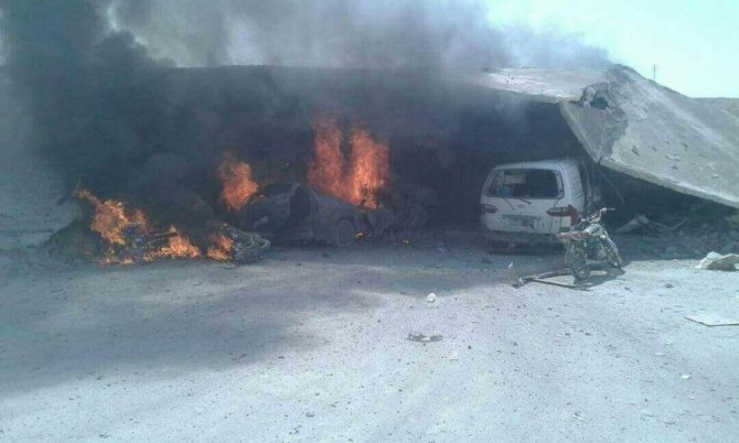 Rejim uçakları hastane ve okul vurdu