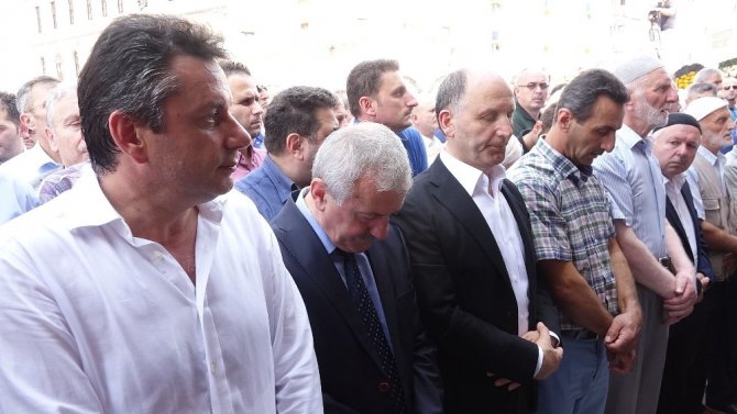 Trabzon’da spor, iş ve siyaset camiası bu cenazede buluştu
