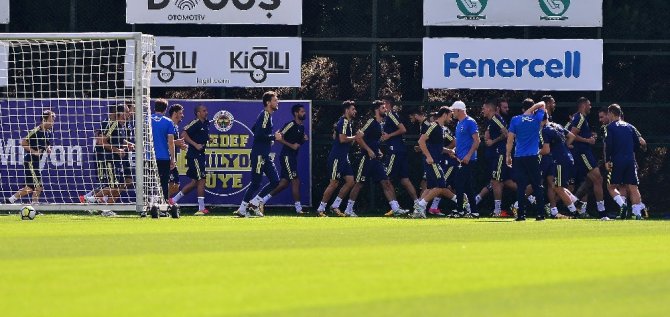 Fenerbahçe’de hazırlıklar devam etti