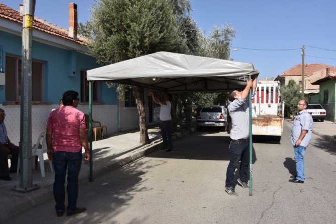 Alaşehir Belediyesi vatandaşların acısını paylaşıyor