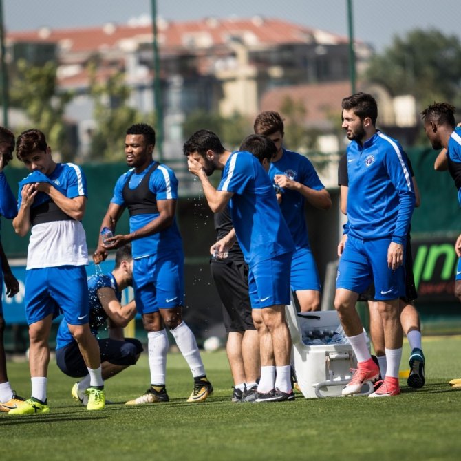 Kasımpaşa, Kayserispor maçı hazırlıklarını sürdürüyor