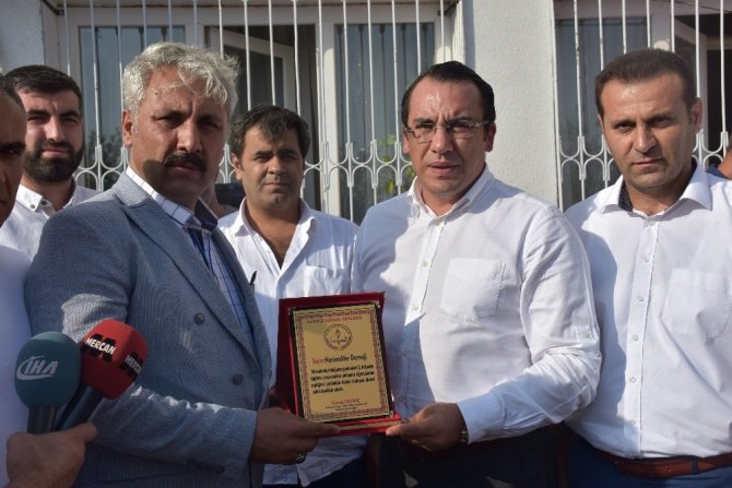 Narinceliler Derneğinden bin öğrenciye kırtasiye yardımı