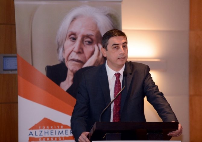 ’’Türkiye’de yaklaşık 600 bin Alzheimer hastası, yaklaşık 1 milyon demans hastası var’’