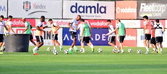 Beşiktaş, derbi maçın hazırlıklarını sürdürdü