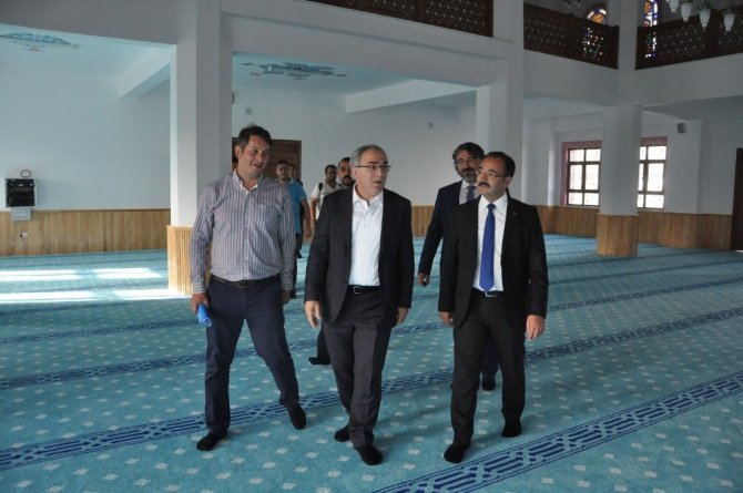 TOKİ Başkanı Turan: “Uşak’ta yapılan TOKİ Türkiye’ye örnek olacak bir proje”