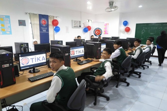 TİKA’dan Filipinler’de eğitime destek