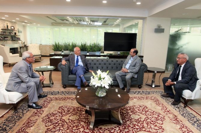Gakkoşlar’dan Başkan Yaşar’a ziyaret