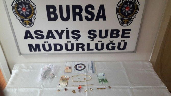 Kadın hırsızlar Bursa’da yakalandı