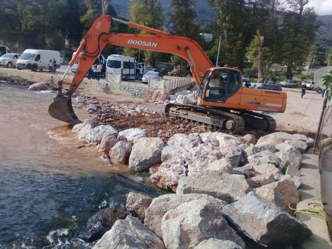 Hereke, turizmcilere göz kırpıyor