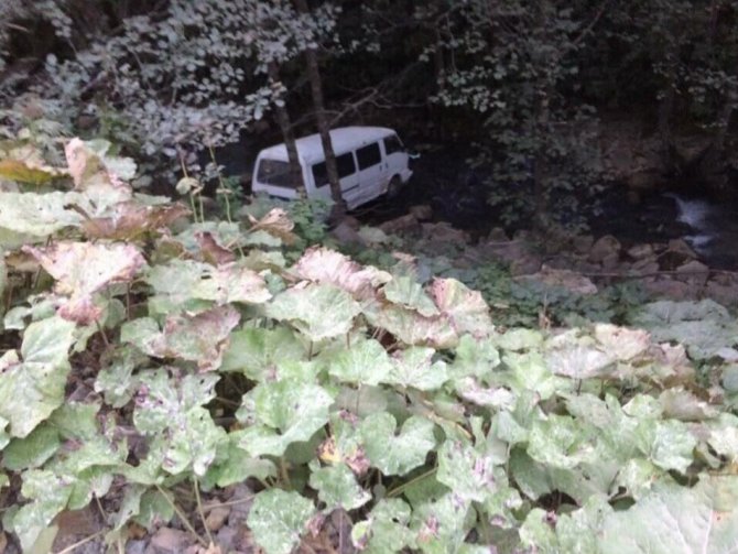 Trabzon’da trafik kazası: 1 ölü, 3 yaralı