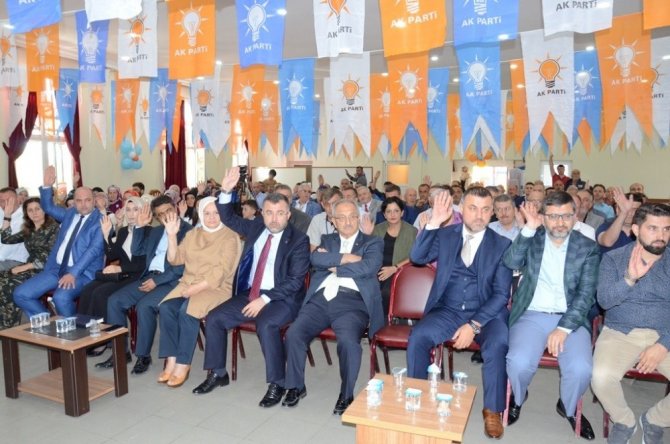AK Parti Çilimli ilçe kongresi yapıldı