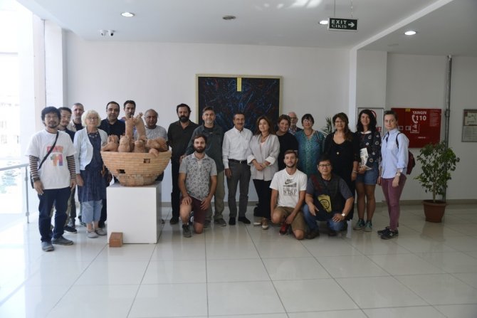 Toprağın sanatçıları Başkan Ataç’ı ziyaret etti