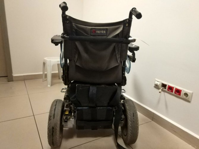Akülü engelli aracı içerisinden 13 kilogram esrar çıktı