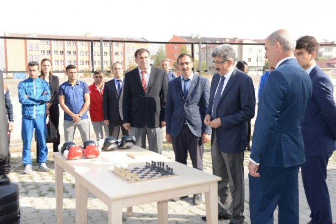 Ardahan’da ‘Mobil gençlik merkezi’ Projesi tanıtıldı