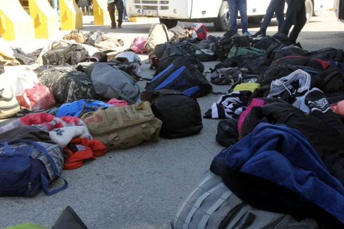 54 kişilik otobüste 118 kaçak göçmen yakalandı
