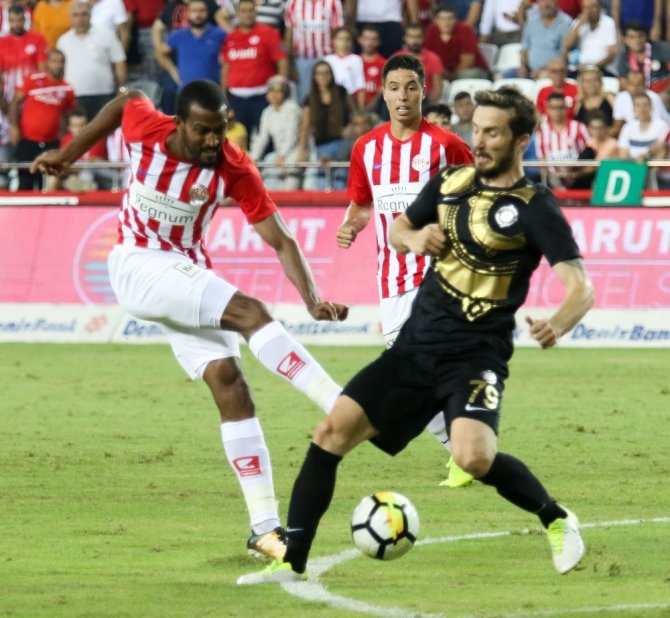Süper Lig: Antalyaspor: 3 - Osmanlıspor: 0 (Maç sonucu)