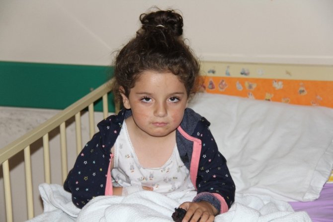 Kefken’deki tekne faciasından kurtulan Liya bebek anne kucağına kavuştu