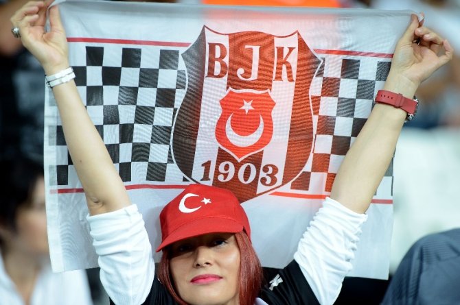 Beşiktaş’ta ilk 11 değişmedi