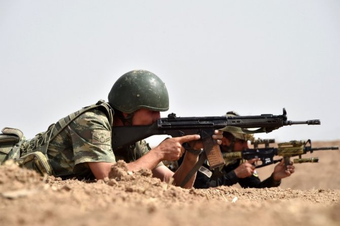 TSK, Irak Silahlı Kuvvetleri unsurları ile yapılan tatbikattan fotoğraf paylaştı