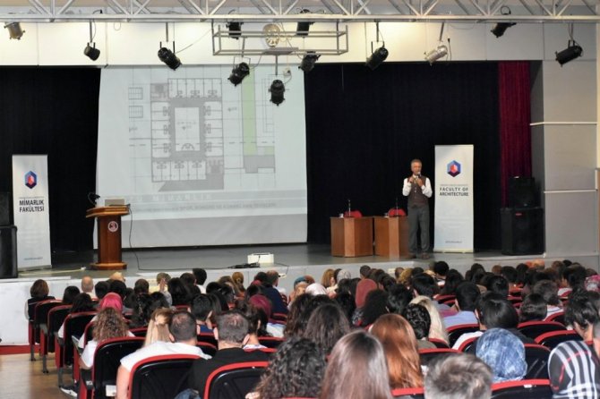 Mimarlık Fakültesi deneyimli mimar Cem Erözü’yü ağırladı