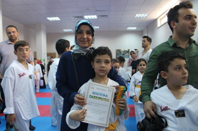 Siirt’te Tekvando kuşak sınavı yapıldı