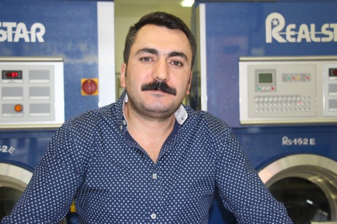 Bu lekeleri kuru temizleme bile çıkaramıyor