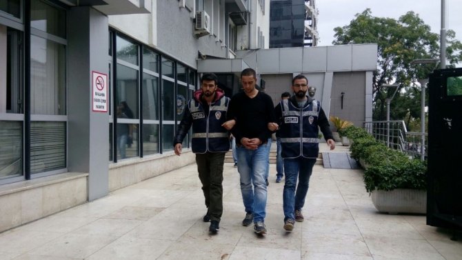 Hırsız kardeşler kameralara yakalandı