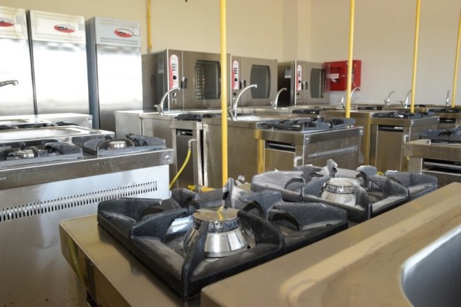 ESOGÜ Turizm Fakültesi yeni binasında eğitim-öğretime başladı