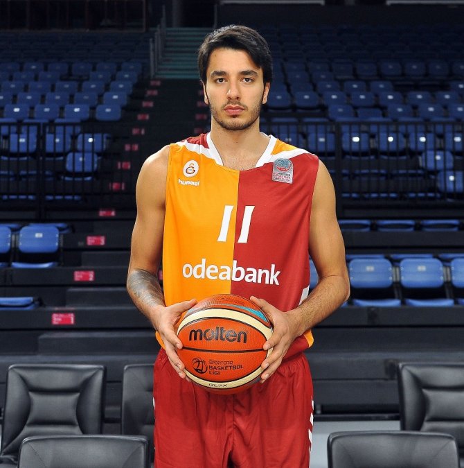 Ege Arar: “Eurocup’ta bu sezon zorlu rakipler var”