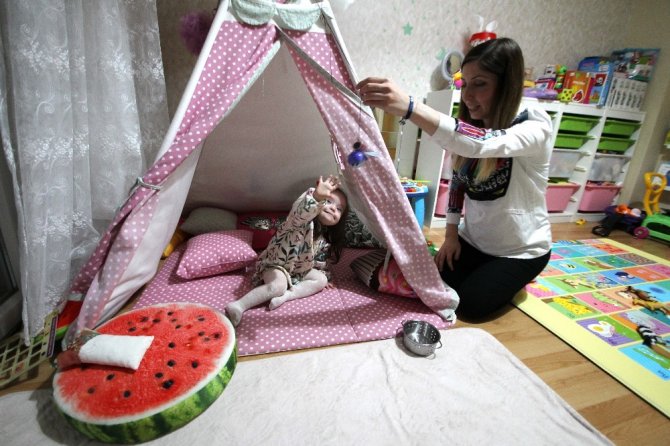 Down sendromlu İnci tam bir fenomen