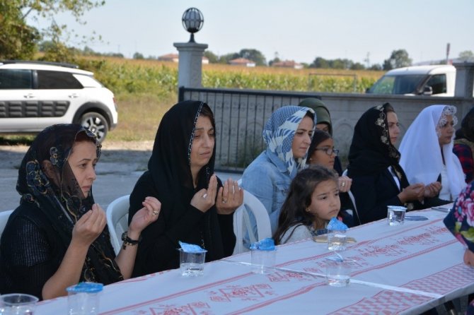 Tacettin komutan dualarla anıldı