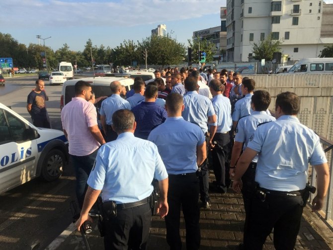 Adana’da dolmuşçuların hat kavgası