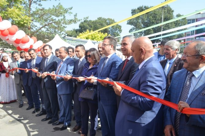 Iğdır’da Bal ve Yöresel Ürünler Fuarı