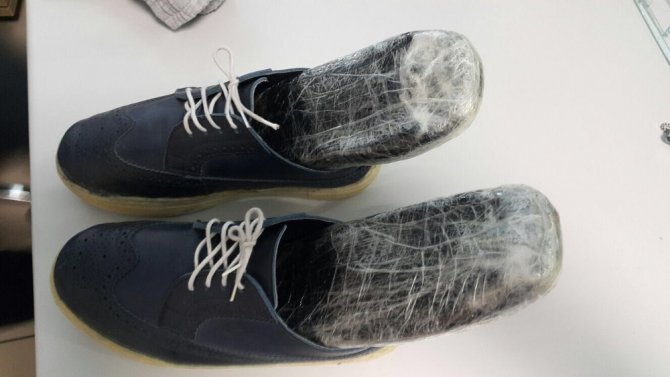 Genital bölgesinde ve ayakkabı tabanında uyuşturucu kaçakçılığı