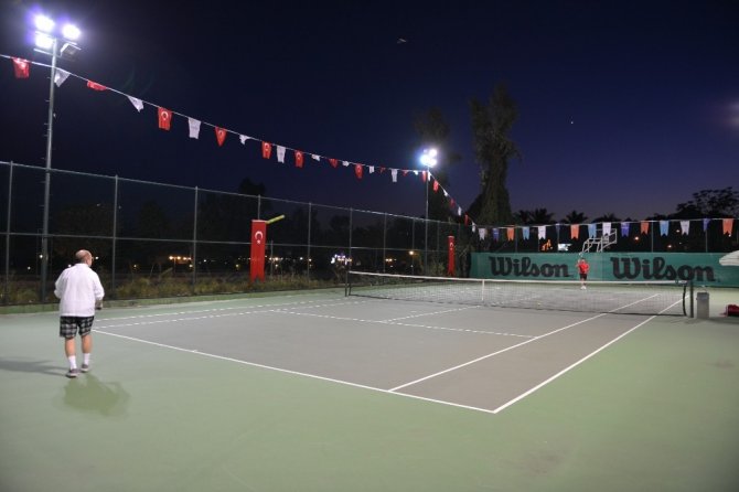 3. Cumhuriyet Tenis Turnuvası başlıyor