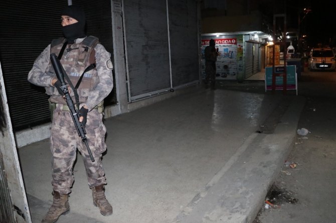 Adana merkezli 6 ilde PKK/KCK operasyonu: 34 gözaltı