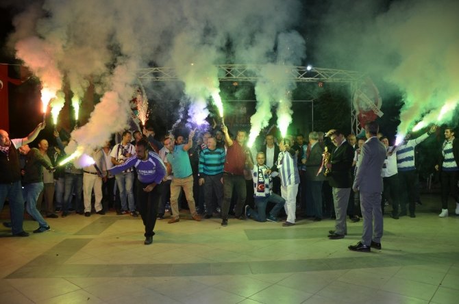 Yeni Milasspor’da şampiyonluk sevinci bir kez daha yaşandı