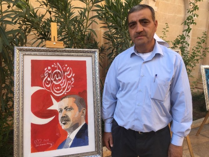 Midyat konuk evinde Suriyeli vatandaşın fotoğraf sergisi açıldı