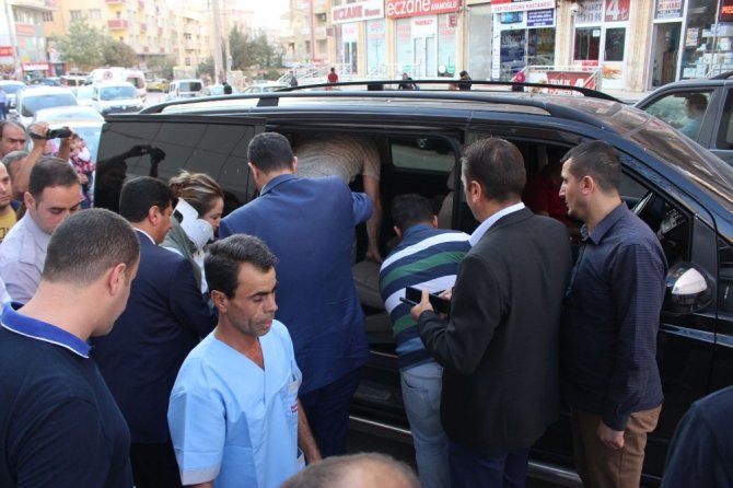 AK Partili Miroğlu ve eşi trafik kazasında hafif yaralandı