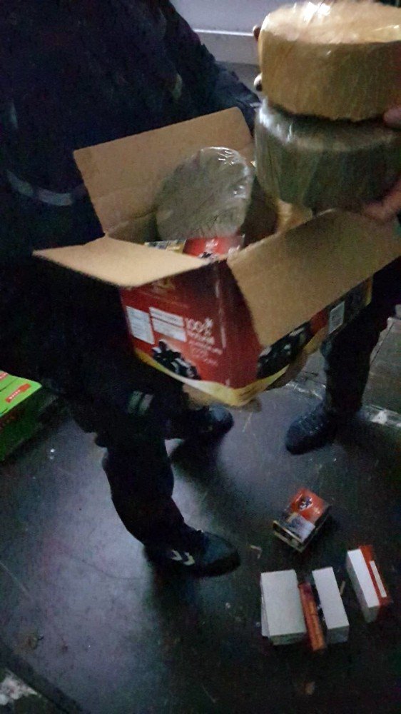 Kocaeli’de hurma kutularından 184 kilo eroin çıktı