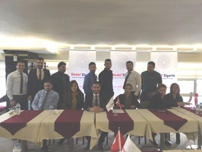 Özhedef Sigorta’dan personele hizmet içi eğitim