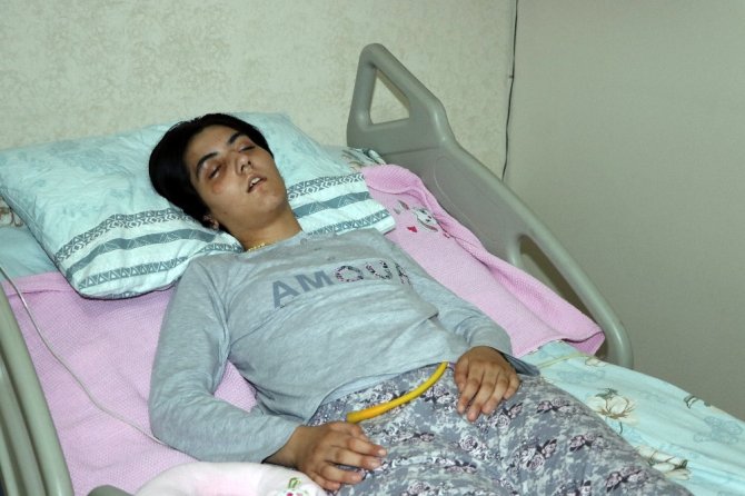 SSPE hastalığı Ela’yı yatağa mahkum etti