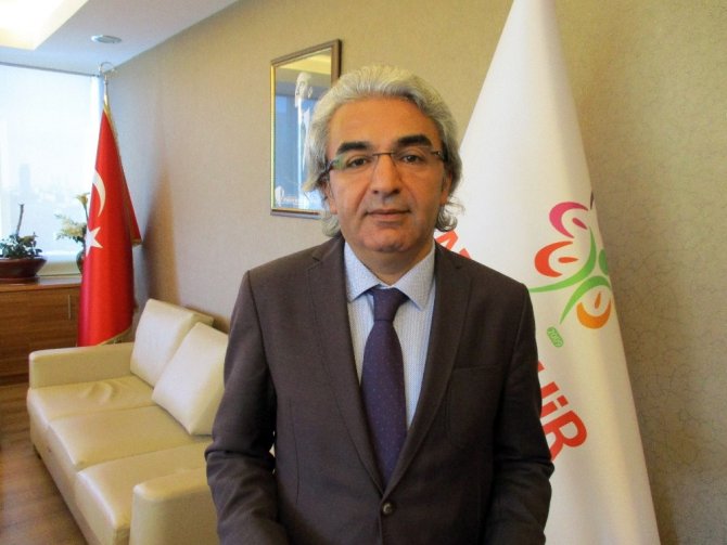 Ataşehir Belediyesi, Cumhuriyet Bayramı için 100 bin davet mektubu gönderdi