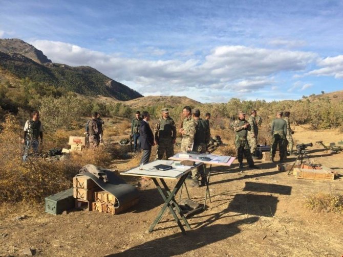 Mutki Kaymakamından terörle mücadele eden askere ziyaret