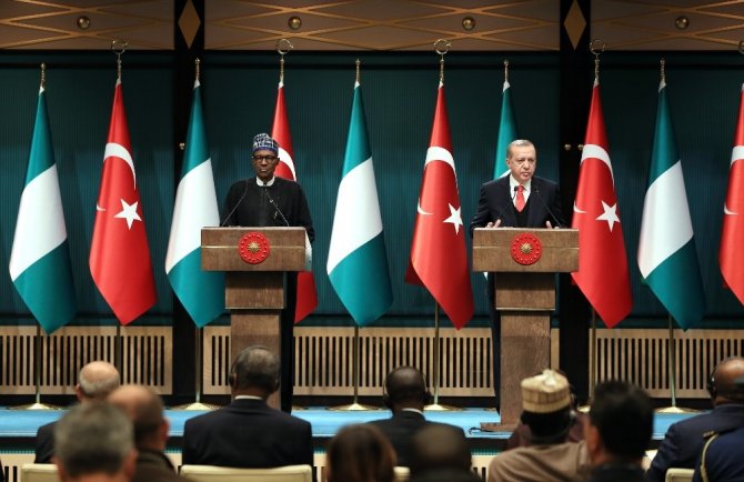 Cumhurbaşkanı Erdoğan, "İstifalarını kısa zamanda vereceklerine inanıyorum"