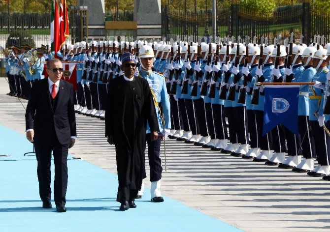 Cumhurbaşkanı Erdoğan, Nijerya Cumhurbaşkanı Buhari’yi resmi törenle karşıladı