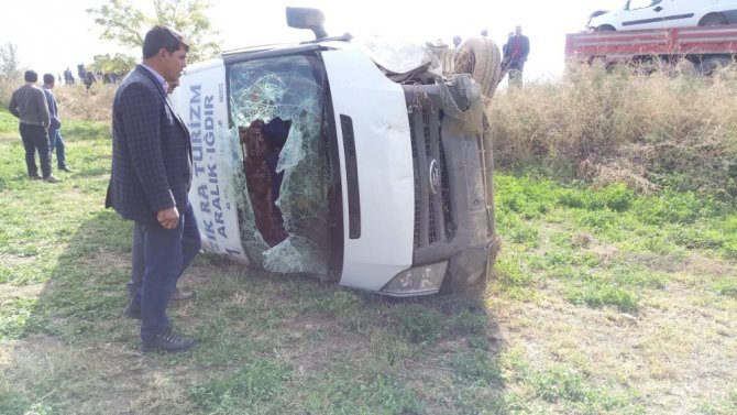 Iğdır’da Trafik kazası:10 yaralı