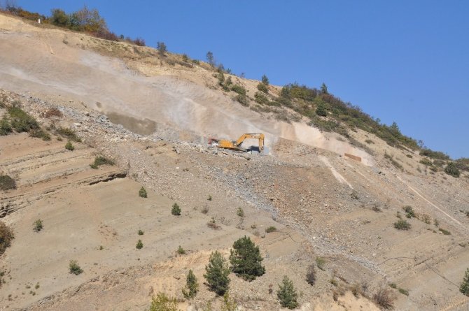 İnegöl Hocaköy Baraj inşaatı ödeneğe takılı